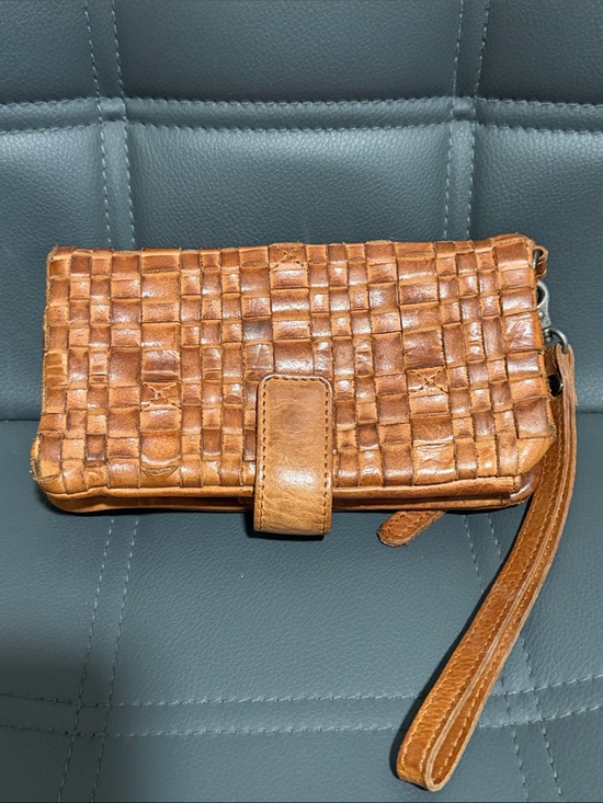 Vilenca Holland Handbags - Vilenca Holland Wristlet
